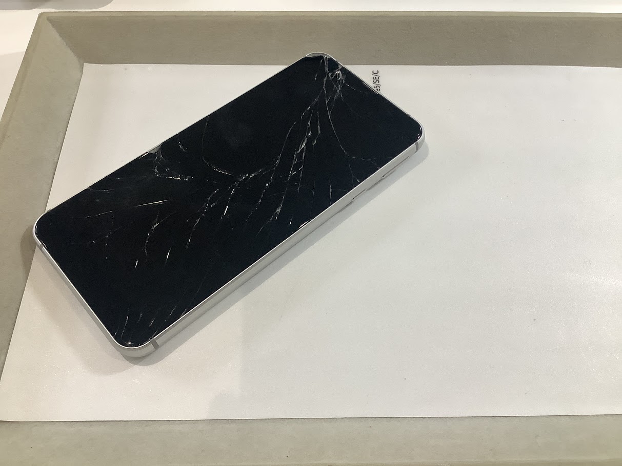 AQUOSsense3Basicのバッテリー交換ならデータをそのまま・最短即日修理のスマホ修理工房八王子オクトーレ店へ